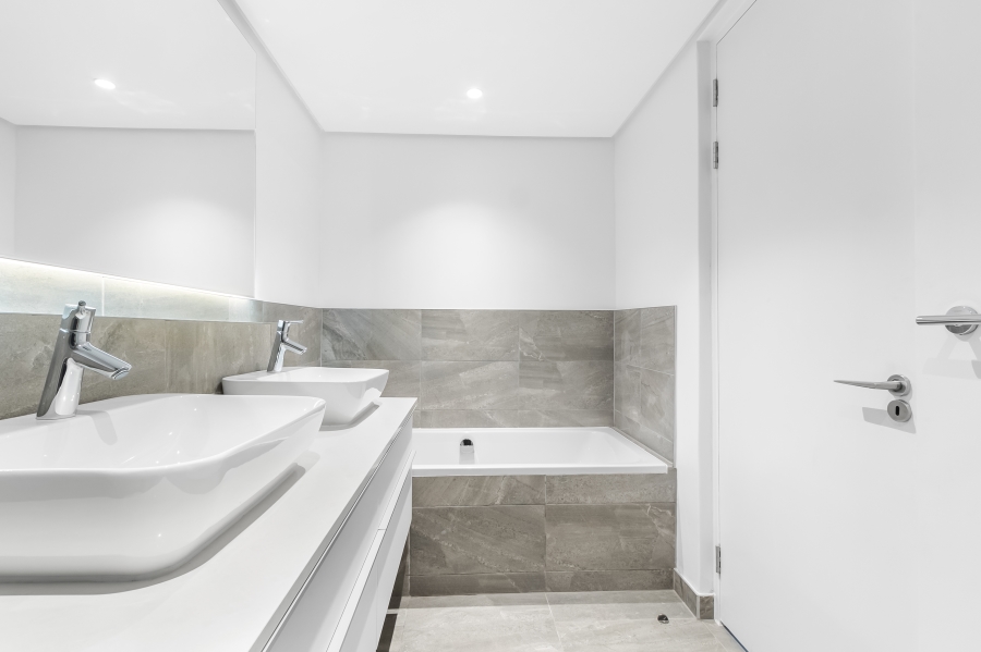 2 Bedroom Property for Sale in Cape Town City Centre Western Cape